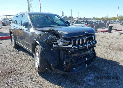 2023 Jeep Grand Cherokee Laredo 4X4 z USA, uszkodzony, nr VIN 1C4RJHAG2PC621845
